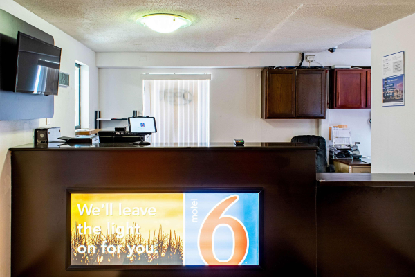 Best offers for Econo Lodge Sharonville