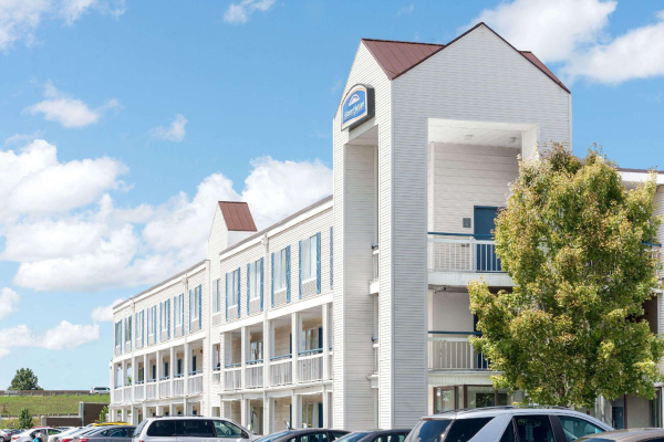 Best offers for Super 8 By Wyndham Brook Park Cleveland Brook Park