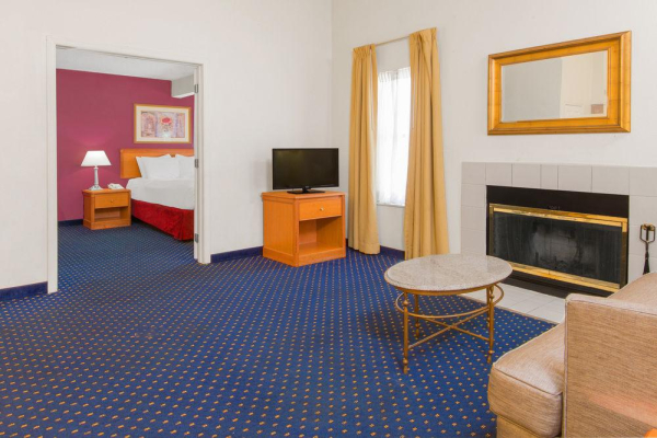 Best offers for Hawthorn Suites By Wyndham Columbus East Columbus 