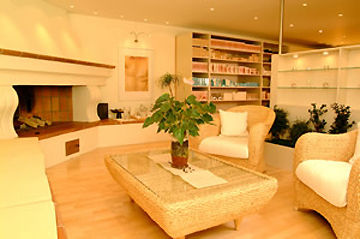 Best offers for DR HOLMS Geilo