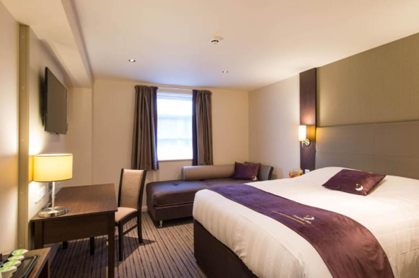 Best offers for Premier Inn Woking Town Centre Woking 
