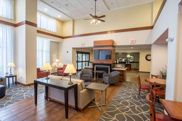 Best offers for Hampton Inn & Suites Tilton Tilton