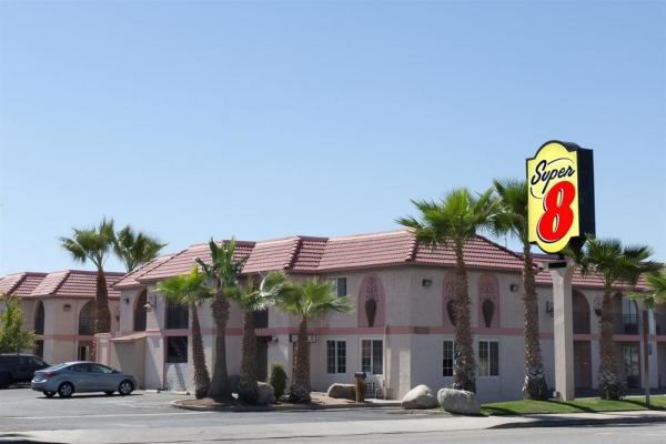 Best offers for Super 8 by Wyndham Buttonwillow Buttonwillow 