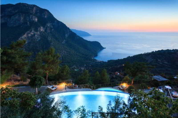 أفضل العروض ل فندق ليسييا فاراليا