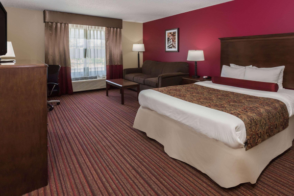 Best offers for Baymont By Wyndham Mequon Milwaukee Area Mequon 