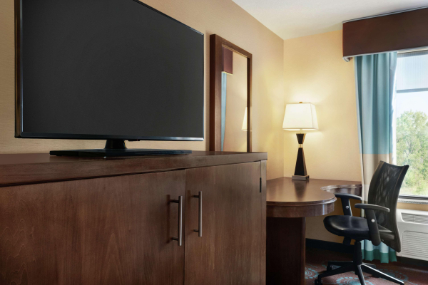 Best offers for Hampton Inn & Suites Grafton Grafton 