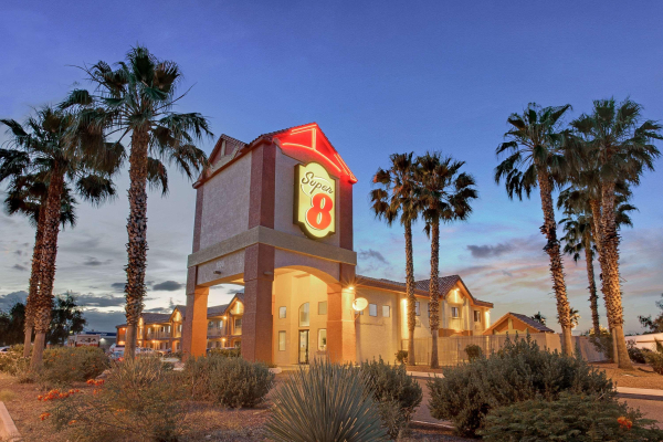 Best offers for Super 8 by Wyndham Tucson/Grant Road Area AZ Casas Adobes