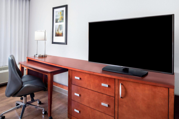 أفضل العروض ل  دسرت فيو