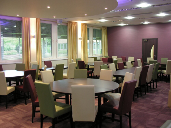 أفضل العروض ل  ميلتون كينيس