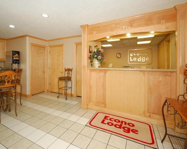 Best offers for Rodeway Inn West Dodge Omaha 