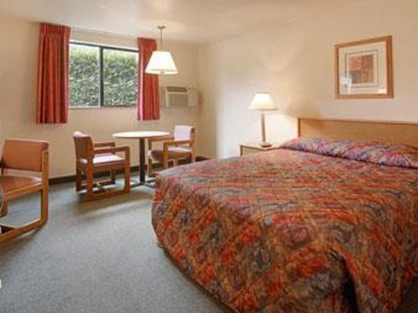 Best offers for Super 8 Lacey Olympia Area Lacey 