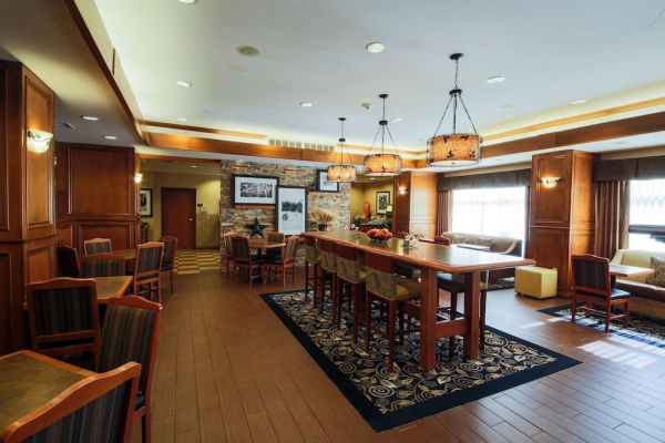 أفضل العروض ل هامبتونان واترلو سدار فاولاي الفدالن