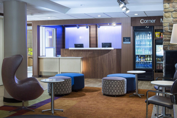 أفضل العروض ل فيرفيلد فندق و اجنحه فندقيه فورت ميرس كاب كورال سىبرس لاك