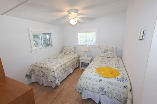 Best offers for Gulf Breeze Cottages Sanibel