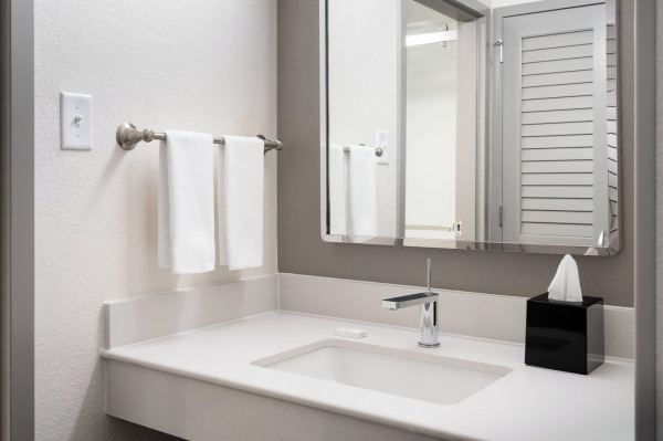 Best offers for Courtyard Tampa Westshore/Airport Tampa
