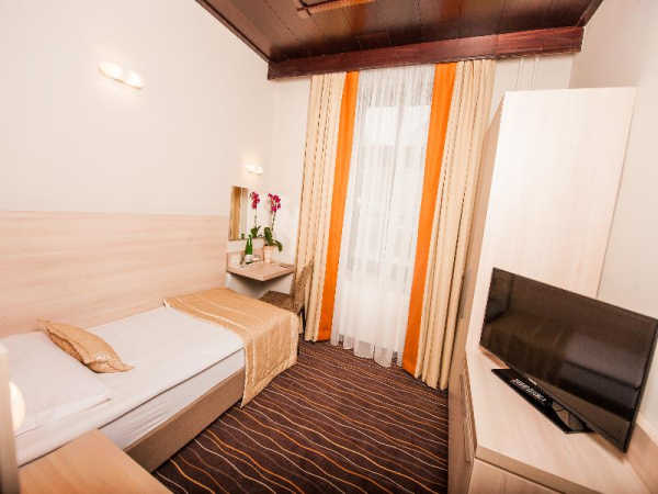 أفضل العروض ل زاجرب روجاسكا سلاتينا