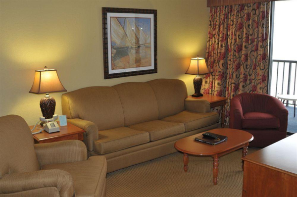 أفضل العروض ل شونراي بيتش و راككت كلاب ميرتل بيتش 