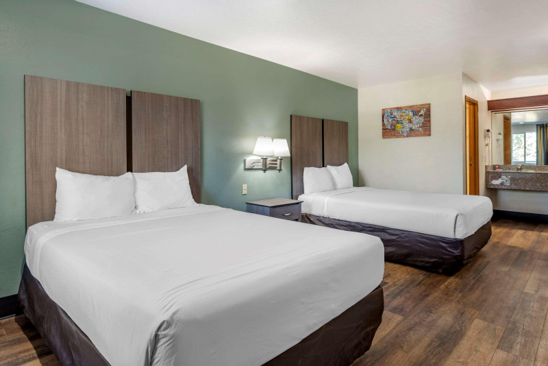 Best offers for Econo Lodge at Port of Portland Portland 