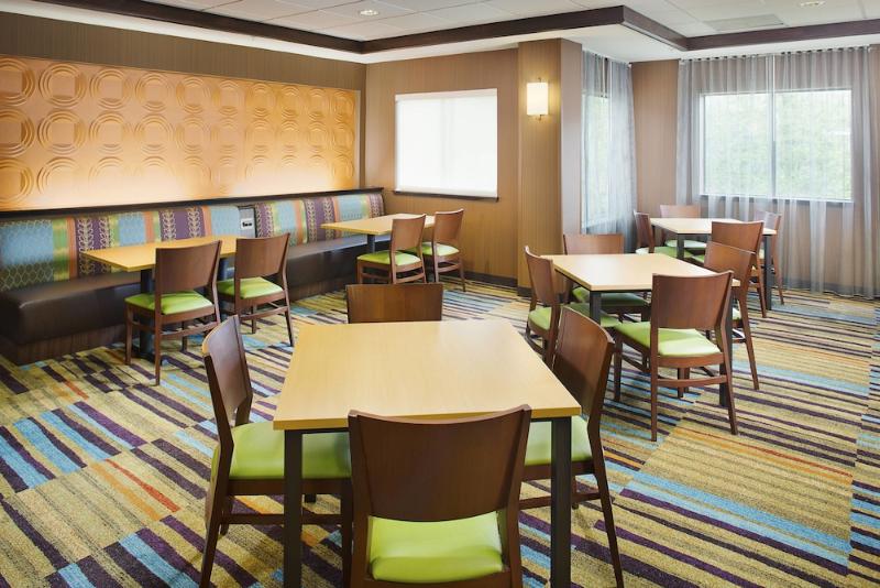 Best offers for Fairfield Inn & Suites by Marriott Lafayette South Lafayette 
