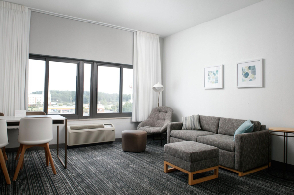 أفضل العروض ل تاونبلاس سويتس سافاناه مطار سافاناه 