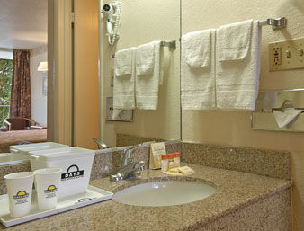 أفضل العروض ل دايسان باى ويندهام نورفولك ميليتاري سيركل نورفولك 