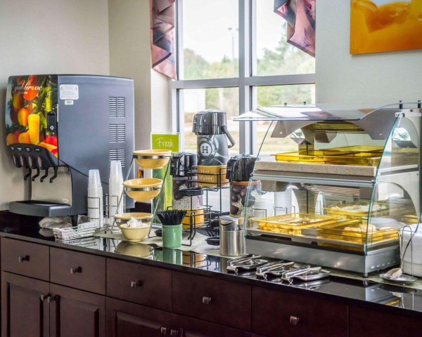 Best offers for Quality Inn Chipley I-10 at Exit 120 Woodstock 