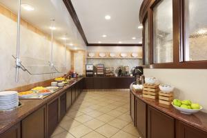 أفضل العروض ل HOLIDAY INN EL PASO-SUNLAND PK DR & I-10 W إل باسو 