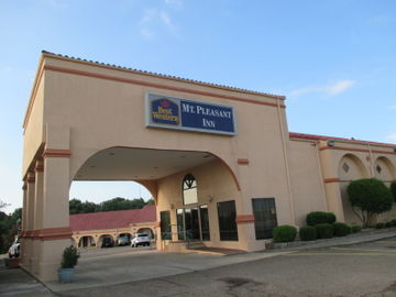 Best offers for BEST WESTERN MT. PLEASANT INN Mount Pleasant