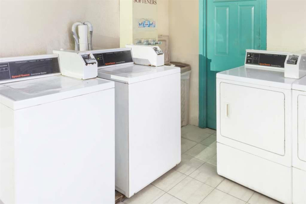 Best offers for Knights Inn Alvin Alvin