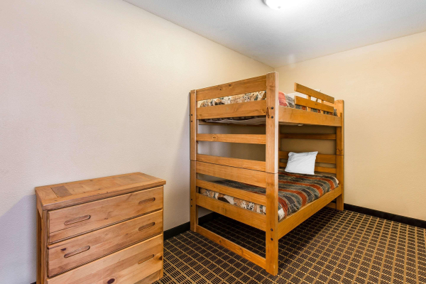 أفضل العروض ل Quality Inn & Suites On The River جلنوود سبرينجس 