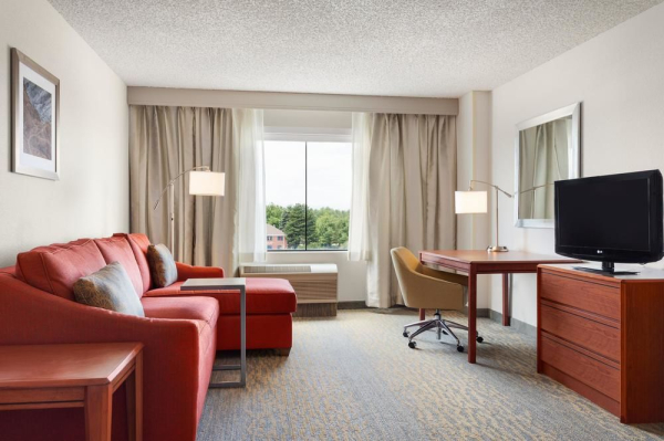 Best offers for Hampton Inn & Suites Denver-Cherry Creek Glendale