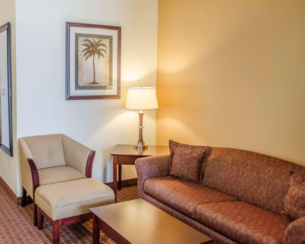 Best offers for Comfort Inn & Suites Crestview Crestview