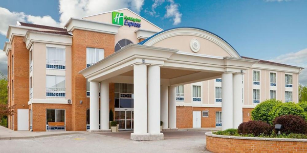 أفضل العروض ل HOLIDAY INN EXPRESS HOTEL & SUITES FINDLEY LAKE (I-86 EXIT 4) فيندلاي لاك 