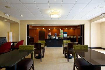 Best offers for HAMPTON INN LENOIR CITY Knoxville