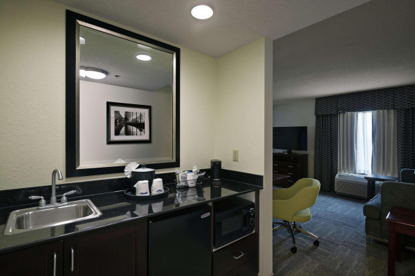 Best offers for Hampton Inn & Suites Millington Millington