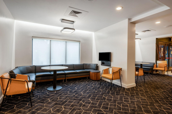 Best offers for Courtyard Columbus Airport Columbus 