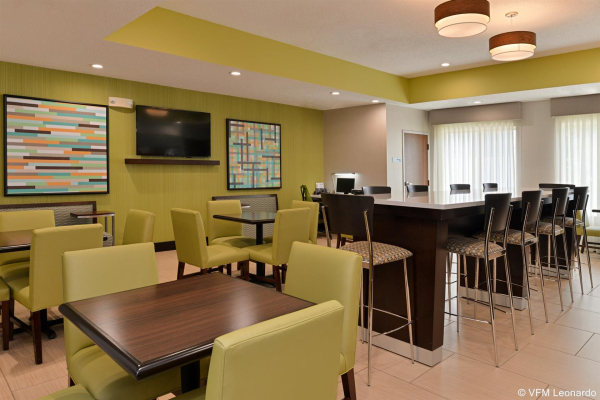 Best offers for Holiday Inn Express Cincinnati-Blue Ash Blue Ash
