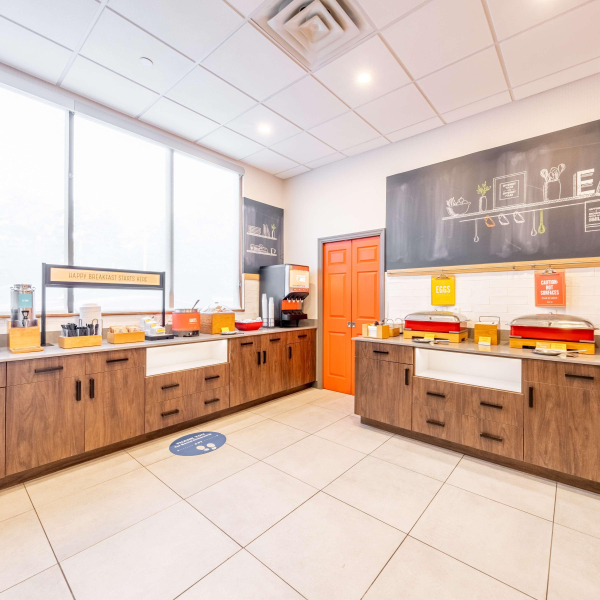 أفضل العروض ل هامبتونان جاينسفيل جينسفيل