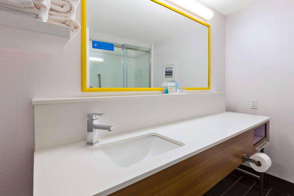 أفضل العروض ل هامبتونان ماريسفيل ماريسفيل