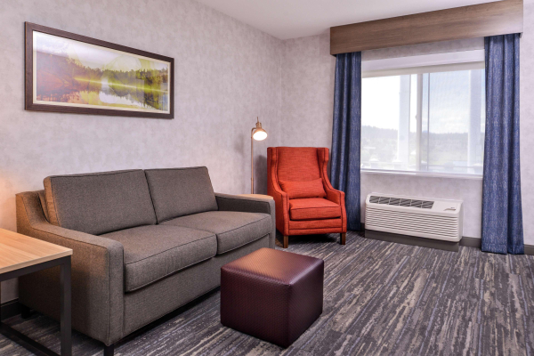 أفضل العروض ل هيلتون جاردنان بند بند