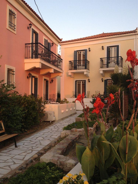 Best offers for Michaelia Lesvos
