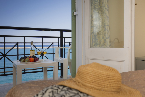 Best offers for Samaina Port Samos