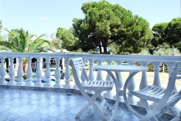 Best offers for Diaporos Sithonia 