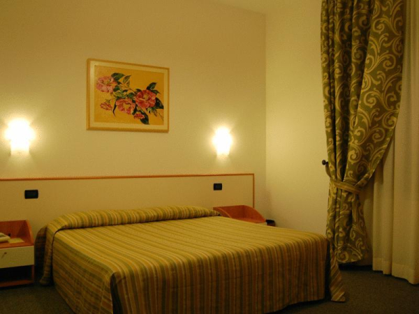 Best offers for Suisse Bellevue Génova