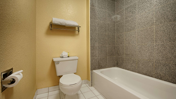 أفضل العروض ل بست وسترنارتشاردان تورلوك 