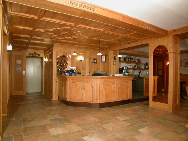 Best offers for Hotel Corona Cavalese