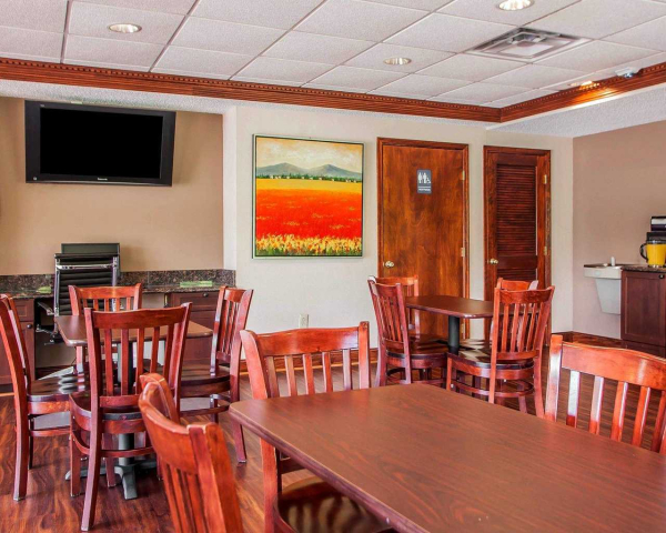 Best offers for Econo Lodge Mount Laurel Area Mount Laurel