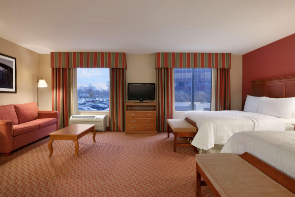 Best offers for Hampton Inn & Suites Hartford/East Hartford Idabel