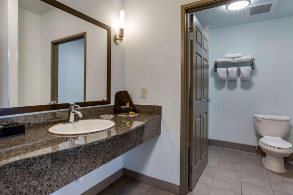 أفضل العروض ل Best Western Plus Gallup Inn & Suites جالوب 