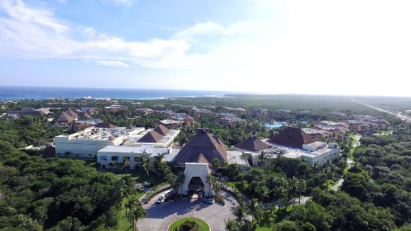 Best offers for Hampton Inn & Suites Farmington Farmington 